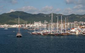 Turecké letovisko Marmaris s přístavem