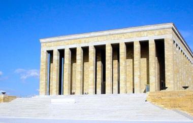 Turecká Ankara - mauzoleum Anitkabir