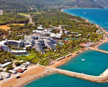 Turecký hotel Rixos Sungate u moře