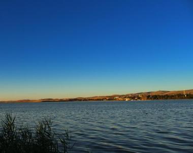 Jezero Golbasi