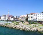 Çanakkale v Turecku s monumentem na břehu