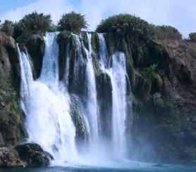 Turecká Antalya a vodopád Dolní Düden
