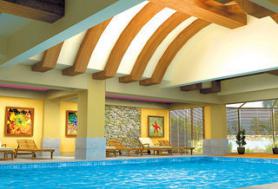Hotel Crystal Family Resort, Belek - vnitřní bazén
