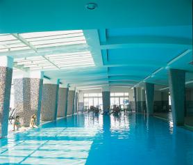 Turecký hotel La Blanche s vnitřním bazénem