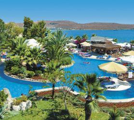 Turecký hotel Magnific, Bodrum - pohled na bazén