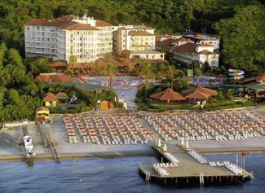 Turecký hotel Akka Alinda u moře